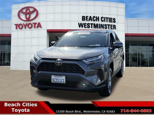 2022 Toyota RAV4 XLE