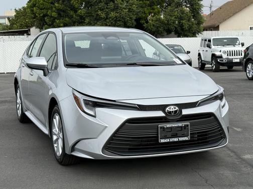 2026 Toyota Corolla Hybrid LE