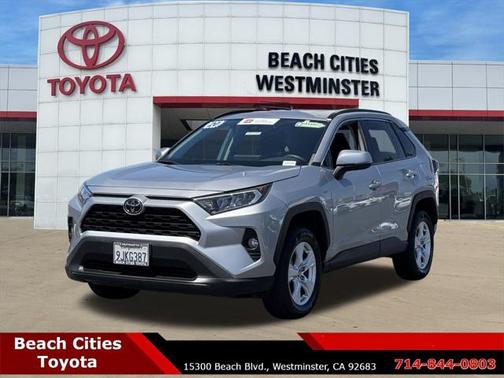 2020 Toyota RAV4 XLE