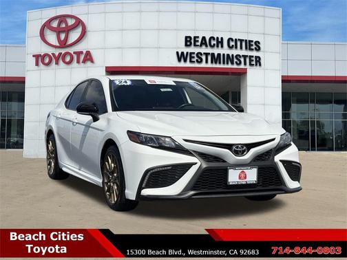 2024 Toyota Camry SE