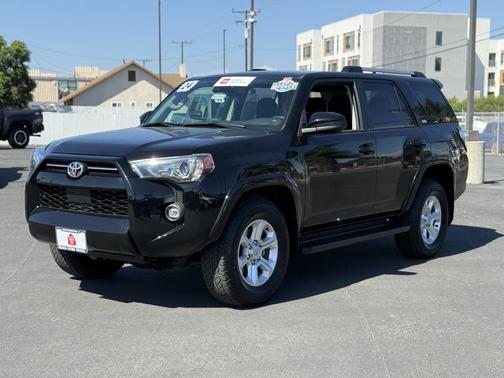 2024 Toyota 4Runner SR5