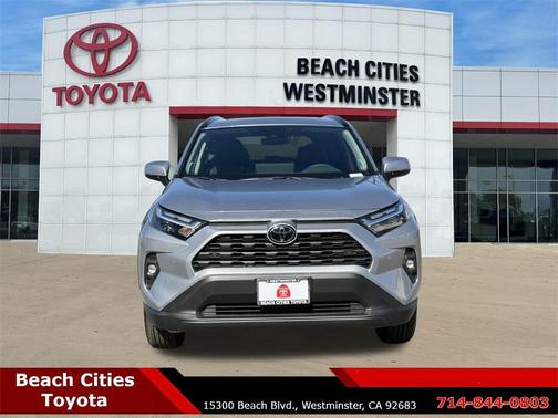 2025 Toyota RAV4 Hybrid XLE Premium