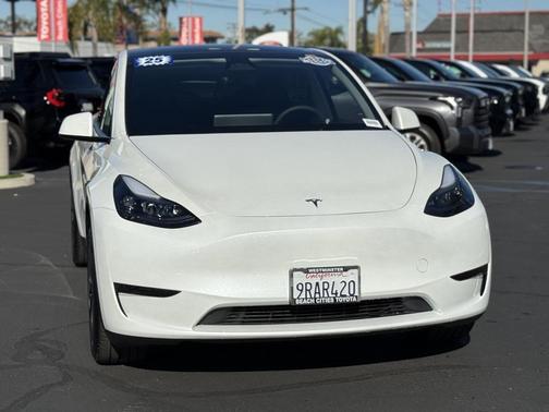 2025 Tesla Model Y Long Range Dual Motor Rear-Wheel Drive