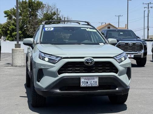 2022 Toyota RAV4 XLE