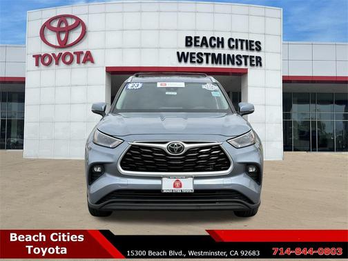 2023 Toyota Highlander XLE