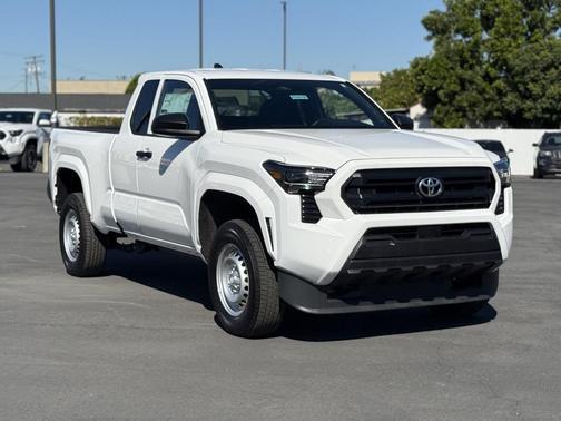 2025 Toyota Tacoma SR