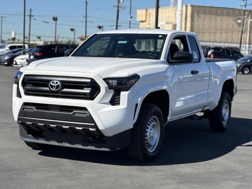 2025 Toyota Tacoma SR