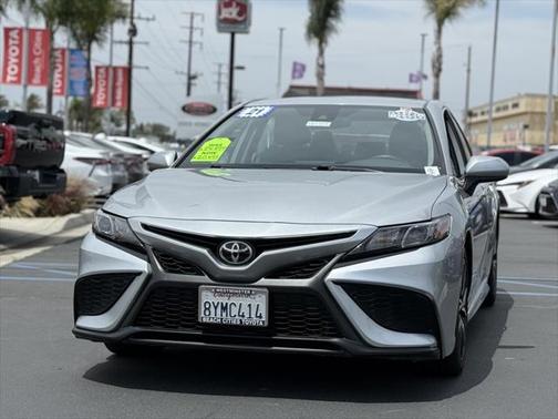 2021 Toyota Camry SE