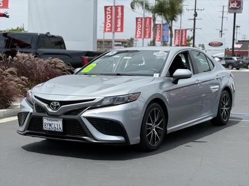 2021 Toyota Camry SE
