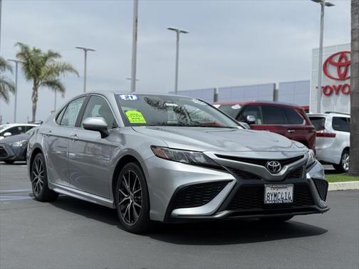 2021 Toyota Camry SE