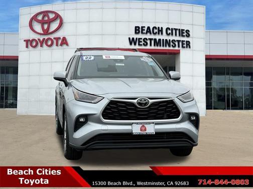 2022 Toyota Highlander LE