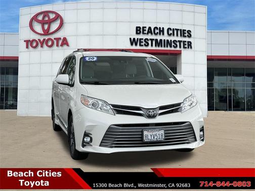 2020 Toyota Sienna XLE