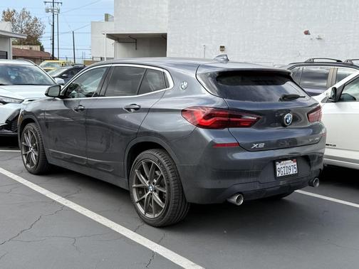 2022 BMW X2 sDrive28i