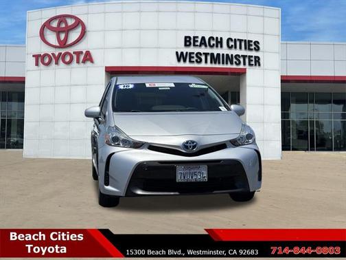 2016 Toyota Prius v Two