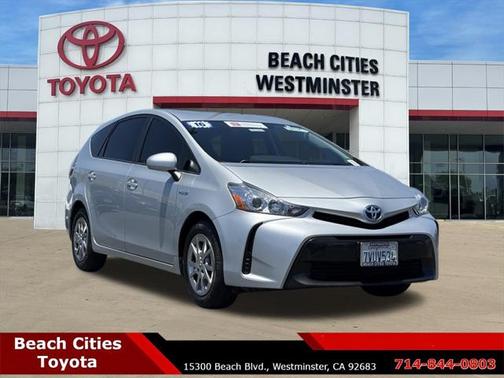 2016 Toyota Prius v Two