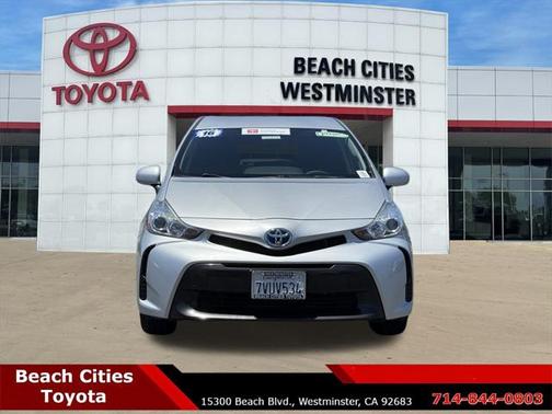 2016 Toyota Prius v Two