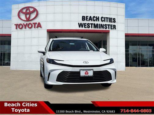 2025 Toyota Camry LE