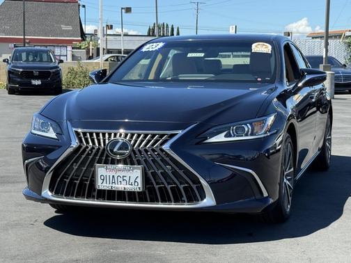 2023 Lexus ES 350 Base