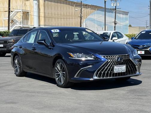 2023 Lexus ES 350 Base