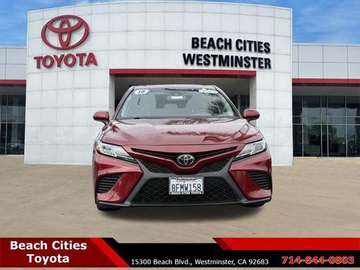 2018 Toyota Camry SE