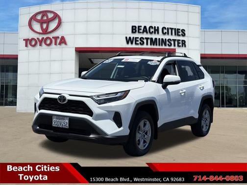 2022 Toyota RAV4 XLE