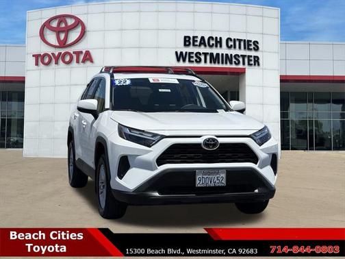 2022 Toyota RAV4 XLE