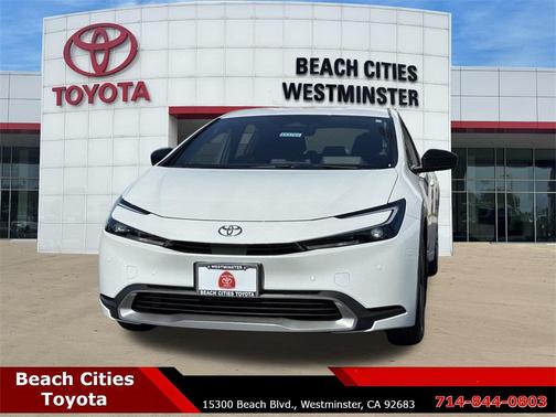 2026 Toyota Prius Plug-In Hybrid SE