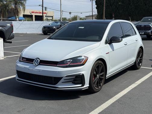 2021 Volkswagen Golf GTI 2.0T SE DSG