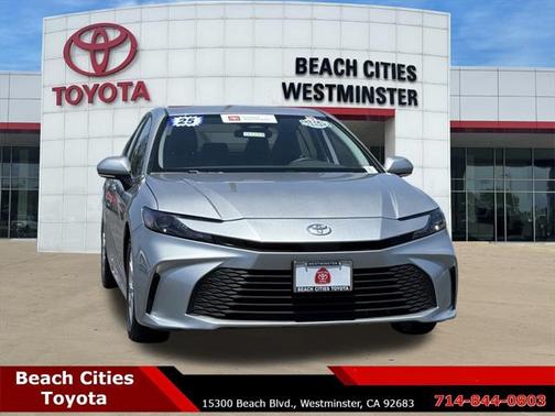 2025 Toyota Camry LE