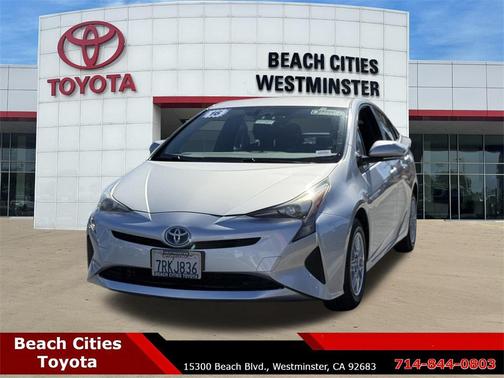 2016 Toyota Prius Three