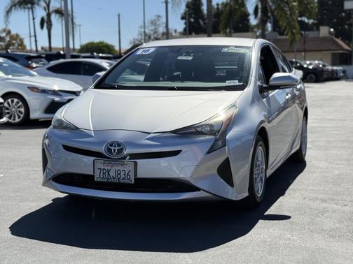 2016 Toyota Prius Three