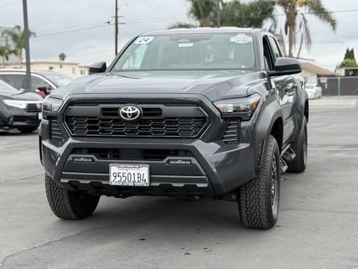 2024 Toyota Tacoma TRD Off-Road