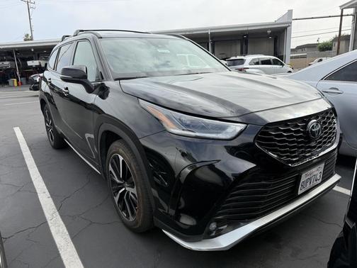 2021 Toyota Highlander XSE