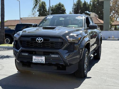 2024 Toyota Tacoma TRD Sport