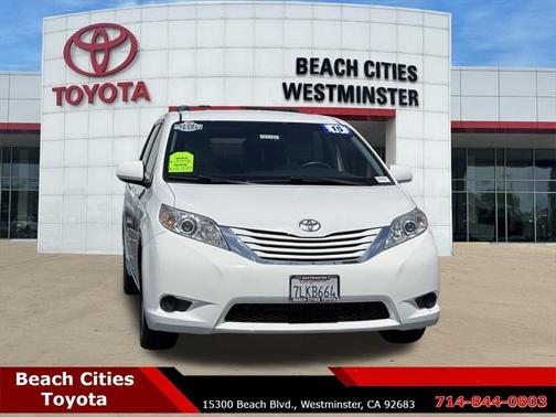 2015 Toyota Sienna LE