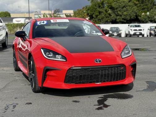 2024 Toyota GR86 Base