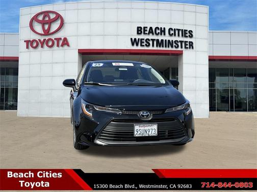 2025 Toyota Corolla LE