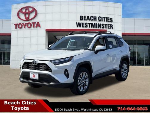 2025 Toyota RAV4 XLE Premium
