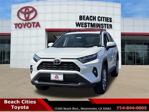 2025 Toyota RAV4 XLE Premium