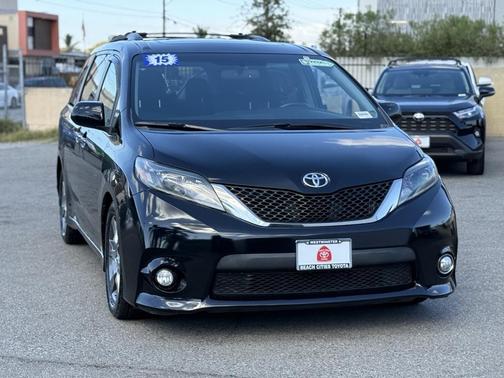 2015 Toyota Sienna SE Premium