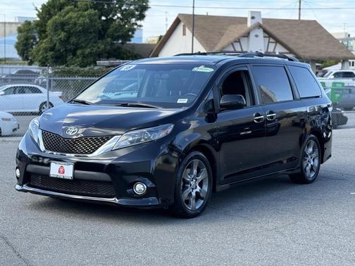 2015 Toyota Sienna SE Premium