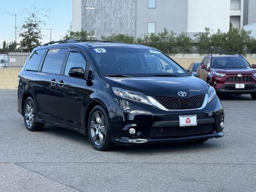 2015 Toyota Sienna SE Premium
