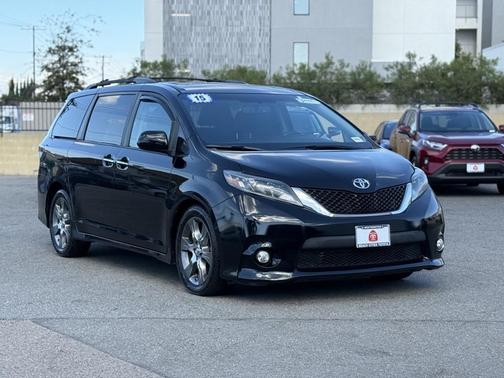 2015 Toyota Sienna SE Premium