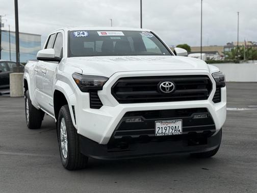 2024 Toyota Tacoma SR5