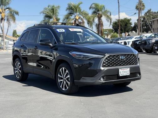 2023 Toyota Corolla Cross XLE