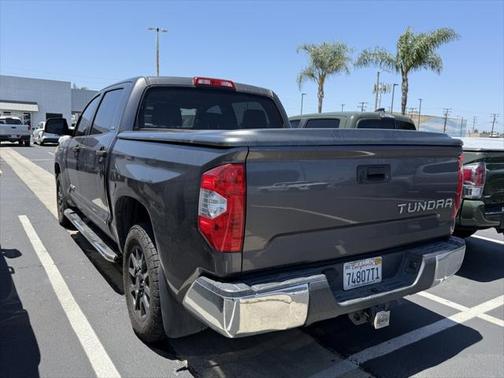 2015 Toyota Tundra SR5