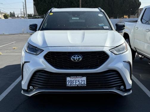 2022 Toyota Highlander XSE