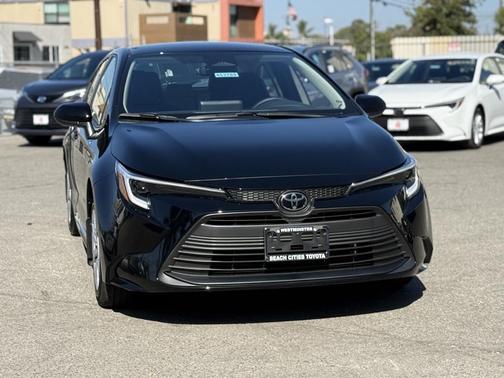 2026 Toyota Corolla Hybrid LE