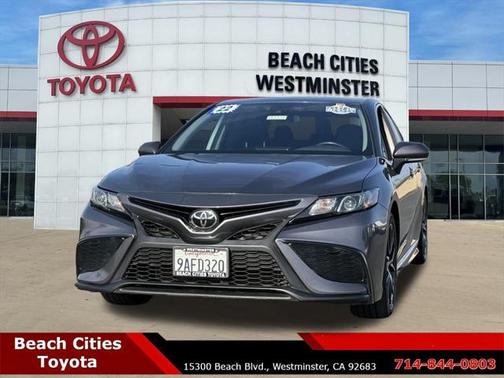2022 Toyota Camry SE