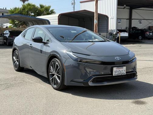 2024 Toyota Prius XLE